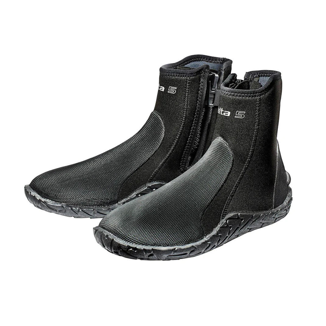 Delta 5 Boot